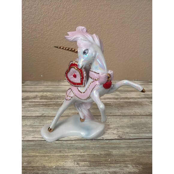 Franklin Mint Treasury of Unicorns -Love Series "Where Loving Hearts Meet" 1990s - Picture 4 of 14